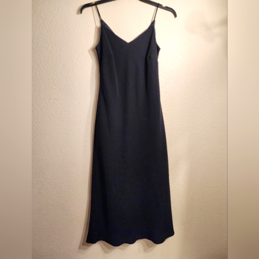 Evan Picone spaghetti strap v- neck dress LBD